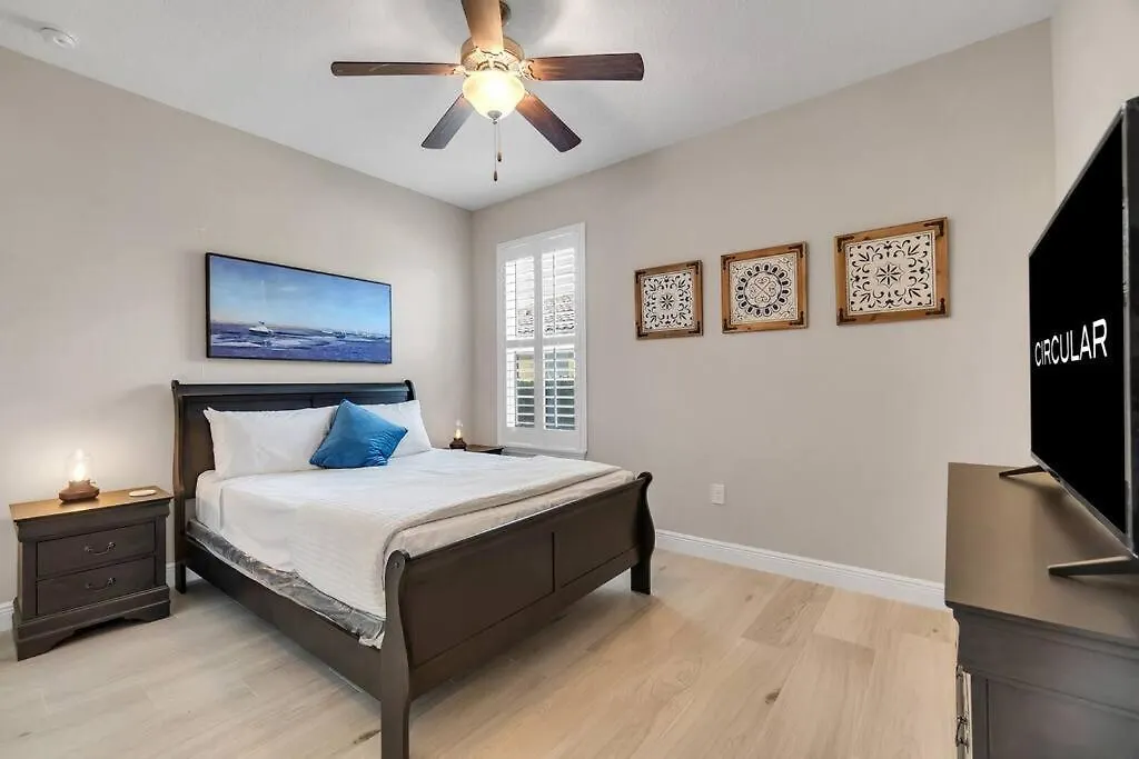 Holiday home Luxurious 6 Bedroom Home In Solterra Resort Davenport United States